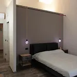 Le Caravelle بيت ضيافة جنوة